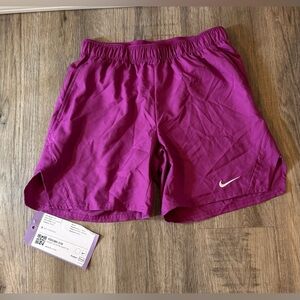 NikeCourt Victory SAMPLE
Men's Dri-FIT 7" Tennis Shorts
